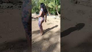 Body in the beach with tights#mtf #fashion #video #nylon #dance #dragqueen