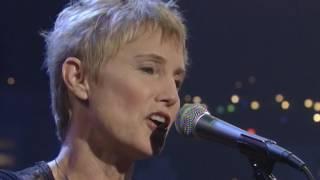 Eliza Gilkyson - "Beauty Way" [Live from Austin, TX]