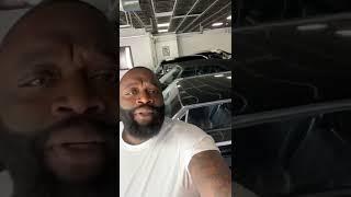 RICK ROSS GIVES HIMSELF A MORNING PEP TALK!!!