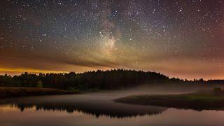 Звёздная ночь на берегу реки Таймлапс Starry night on the banks of the river Timelaps