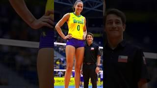 Unbelievable Height! 7'9 Volleyball Queen Shocks Everyone #Volleyball#USA#Shorts#TallWoman#brazil