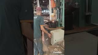 #pottery #ceramics #handmade #clay #clayart #ceramik #glass #porcelain #machine  #industria