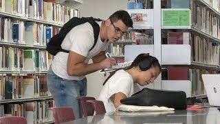 COPYING NOTES in the LIBRARY  [Hidden Camera]