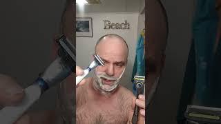 Gillette Mach 3 Vs Gillette Labs Exfoliating Razor #shaving