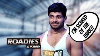 Roadies Memorable Moments | Shiv Thakare's story made Rannvijay cry!