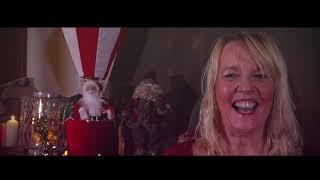 Zangeres Cäzilia - (officiële clip  )  - Christmas for everyone