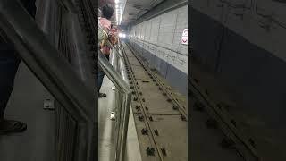 Delhi metro horns, It's so amazing violet Line(6)#metro #shortviralvideos#shorts#metrolife#viral