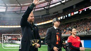 Prince Harry makes surprise appearance at Grey Cup in Vancouver