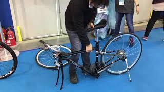 CHANGE DF-702B, Full-size 700c Road Folding Bike Fold/Unfold Demo and How To Roll When Folded.