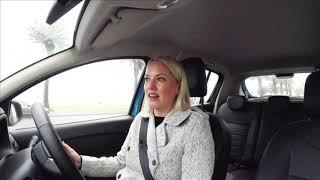 Juliet Drives: Renault Sandero Stepway