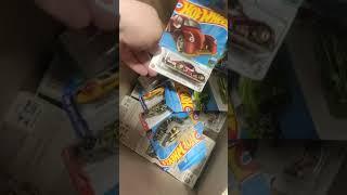 Как найти Hot Wheels в ОКЕЙ  