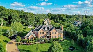 Luxury Living is For Sale in Warren NJ!