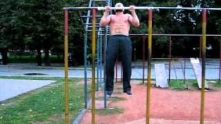 80 pull ups (80 подтягиваний на турнике)