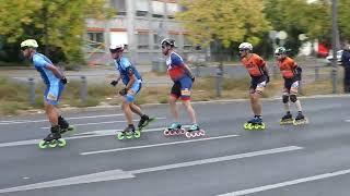 Berlin Marathon 28 September 2024 Skater viele Teilnehmer an beiden Seiten der Straße