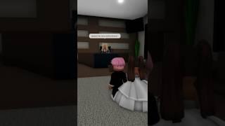Юля спасла меня @i_roblox_queen725 #roblox #игра #смешное #интересное #роблокс