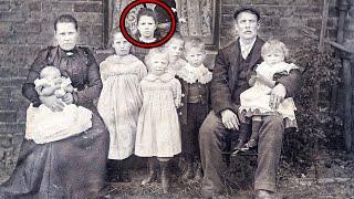 Experts Discovered Something In 1820 Photograph - What They Found Left The Whole World Stunned!