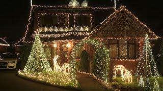 Merry Christmas! HandyRadio is Back with Amazing House Lights