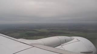 Anflug und Landung auf dem Hannover Airport.