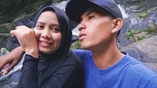 Maen ke curug malah pengen begituan sama istri.