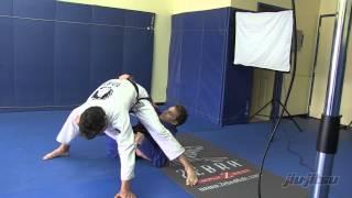 Issue 15 JJM: Clark Gracie - De La Riva to XGuard to Choke