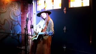 Clementine Darling - “Everything” - Live @Orelar in Napa