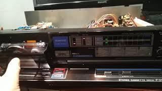 Aiwa AD-F350 (cassette deck 1985) - a look inside.