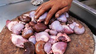 Pakistani Street Food - BUTTER GOAT BRAIN AND OFFAL STEW Katakat Karachi Pakistan