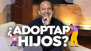 ADOPTAR HIJOS. SER ABANDONADA EN UN BASURERO. Sixto Porras conversa del viaje de la adopción