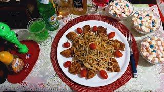 Медальоны  Индейки, Спагетти, Десерты  Субботний ужин/Escalope de Dinde et Spaghettis, Desserts.