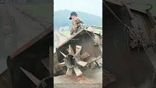 How China’s 1970s ‘Boat Tractor’ Tamed Swampy Rice Fields