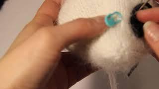 Howto sew black spots (Knitted Panda)