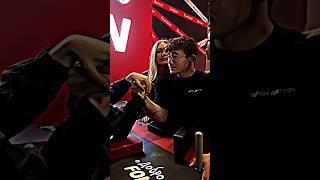 AKIMBO 69 MELTED BY 3 GIRLS[ARMWRESTLING]#sports #armwrestling