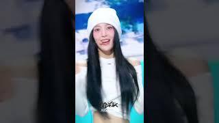 Start Up - OH MY GIRL #StartUp #OHMYGIRL #オーマイガール #오마이걸 #Shorts #MusicBank | KBS WORLD TV