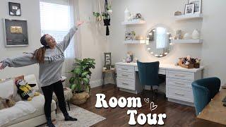My NEW Beauty Room! *tour*