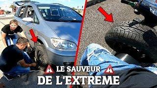 J'AIDE DES GENS QUI ONT CREVÉ LEUR PNEU !  LE SAUVEUR DE L'EXTREME !