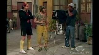 EL CHAVO DEL 8 ( Don Ramon Fotografo 1977 ) 2 de 2