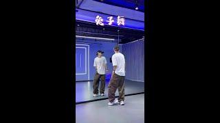 跳起来跳起来 #不老张编舞 #兔子舞 #六一快乐