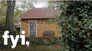 Tiny House Hunting: A Tiny Home for a Single Mom | FYI