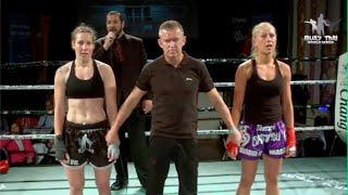 Eve Penderis Vs Magdalena Winska  Muaythai World Series