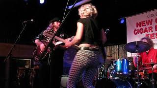 Samantha Fish And Jonathan Long Tearing It Up On Guitars In New Orleans