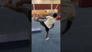 Men try an “illusion” from womens gymnastics  #gymnast #calisthenics #olympics #gymnastics #fail