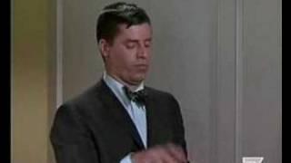 Jerry Lewis, La máquina de escribir