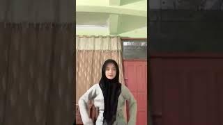 goyangan dedek hijab cantikk..