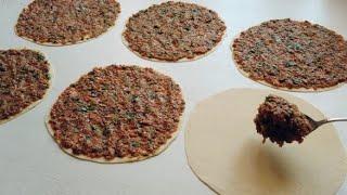 Turkish street food "Lahmacun" that conquered the hearts of millions! Turkish pizza