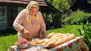 85-Year-Old Grandmother's Traditional Life & Secret Family Recipe in Remote Mountains