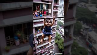 The soldier saved baby from high floor 