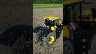 Using Attachments with the JCB Fastrac 4220 iCON