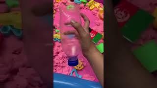 How to make a kinetic sand ball