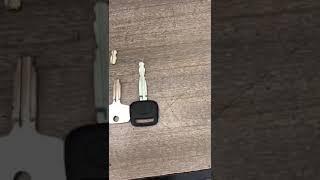 How to fix a broken Toyota car key