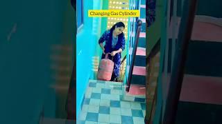 Changing Gas Cylinderwait for the end#shorts #cylinderchanging #hacks #kitchentips #ytshorts #tips